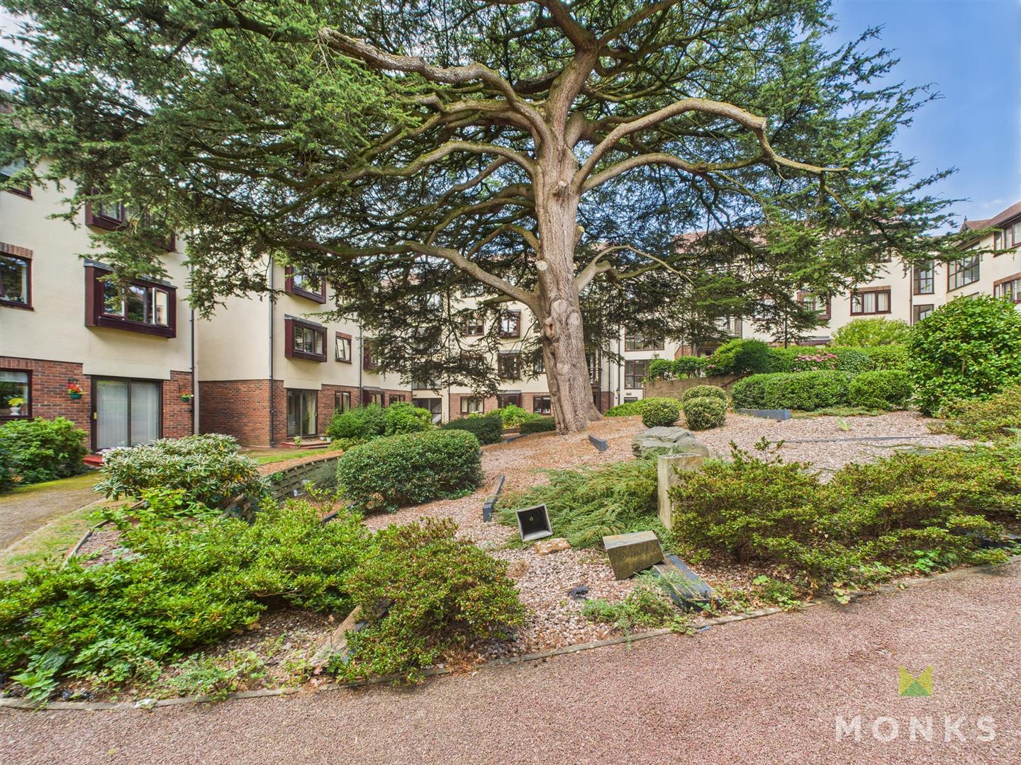 322 The Cedars, Shrewsbury, SY2 6BY For Sale